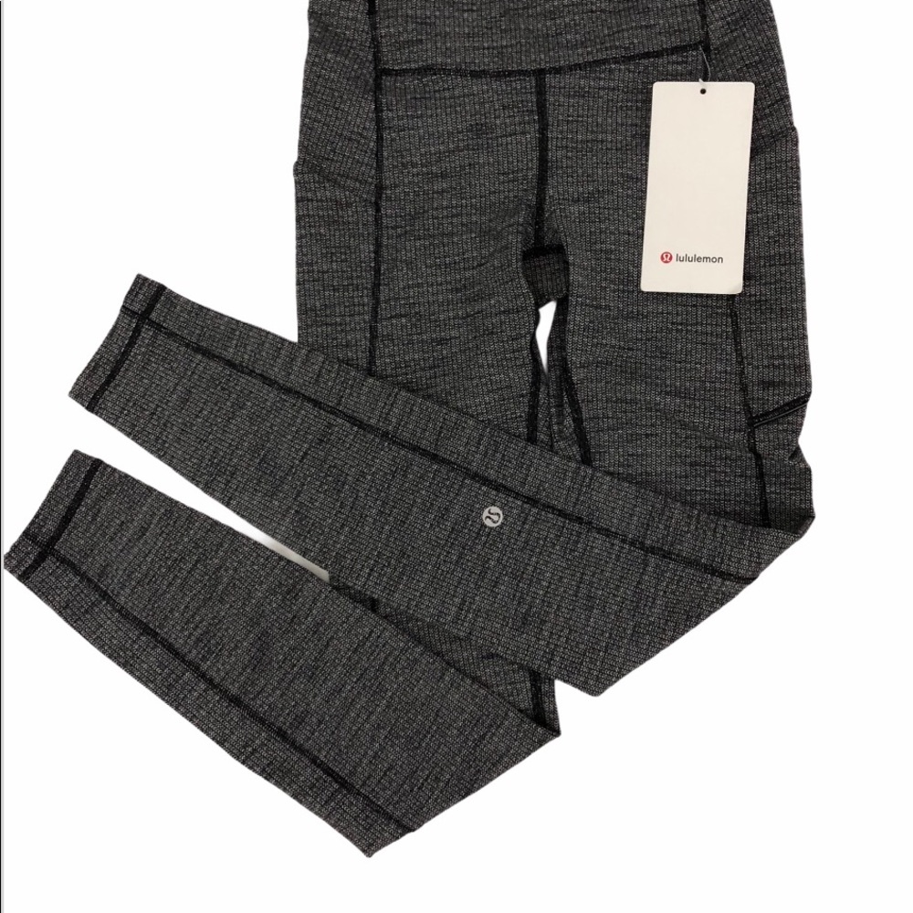 Lululemon Multiple Pockets Legging